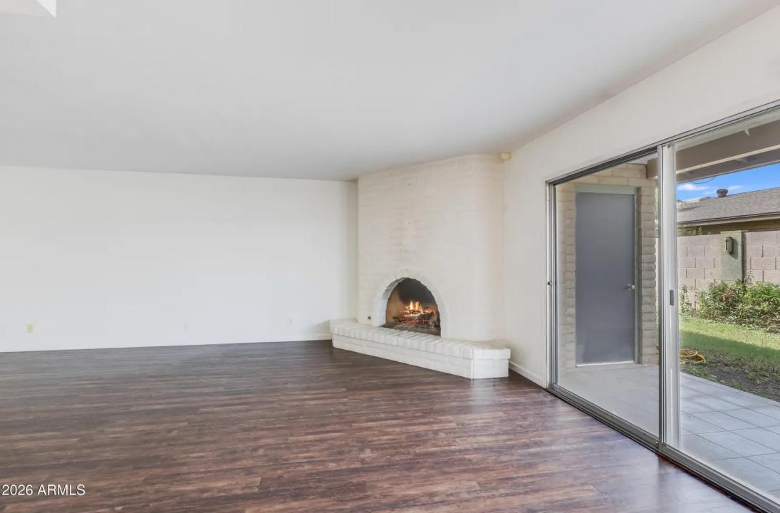 Real Estate Picture 22