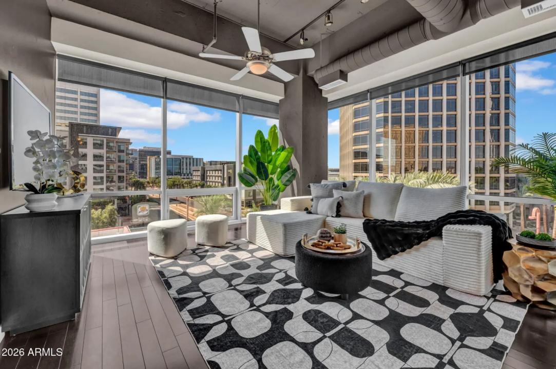 Real Estate Picture 1