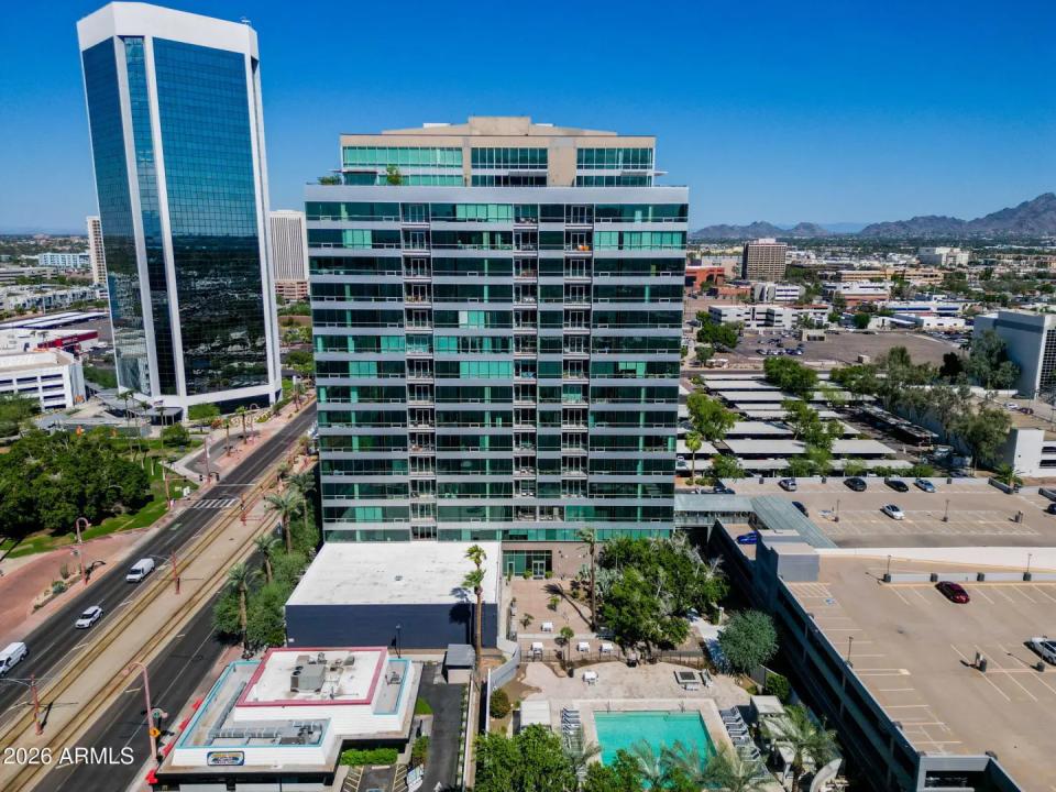 Real Estate Picture 40