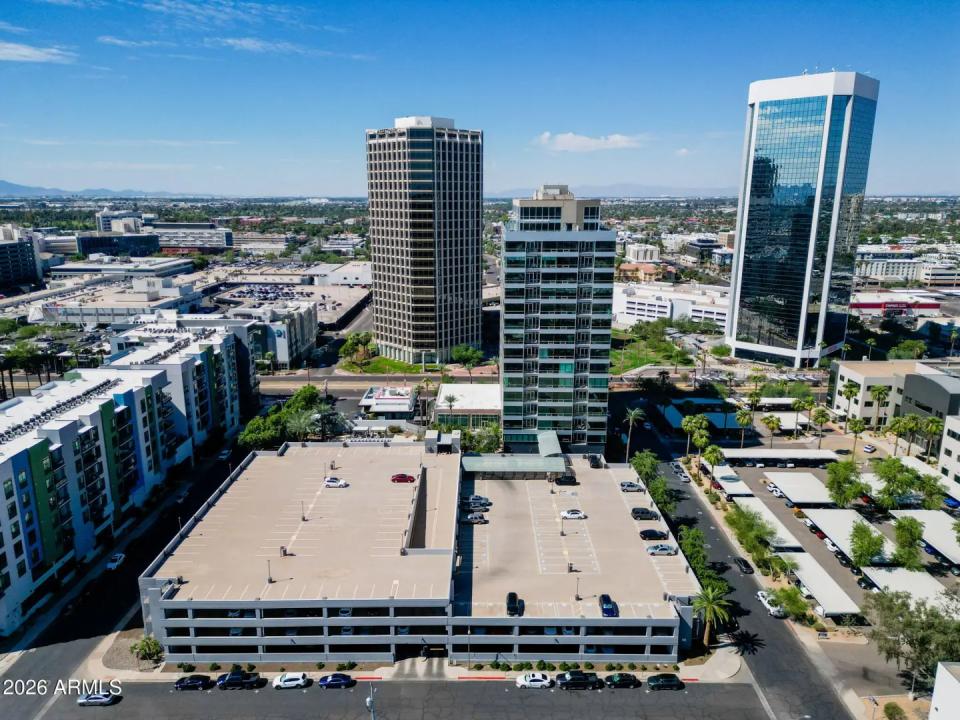 Real Estate Picture 42