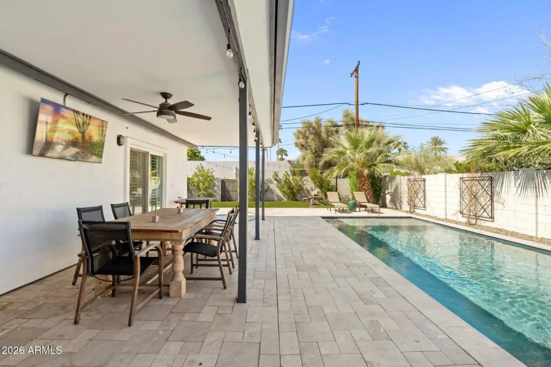 Real Estate Picture 2