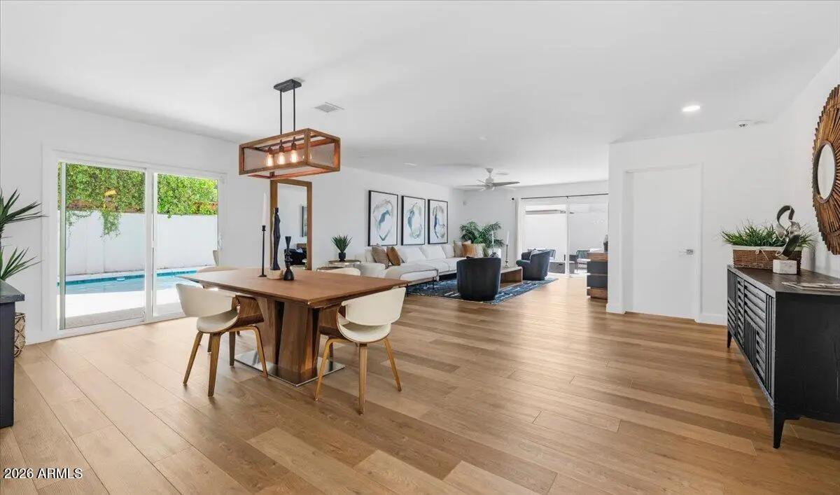 Real Estate Picture 4
