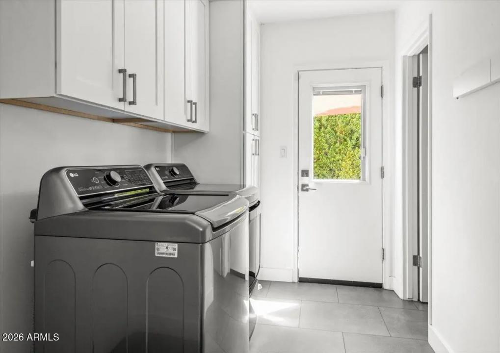 Real Estate Picture 29