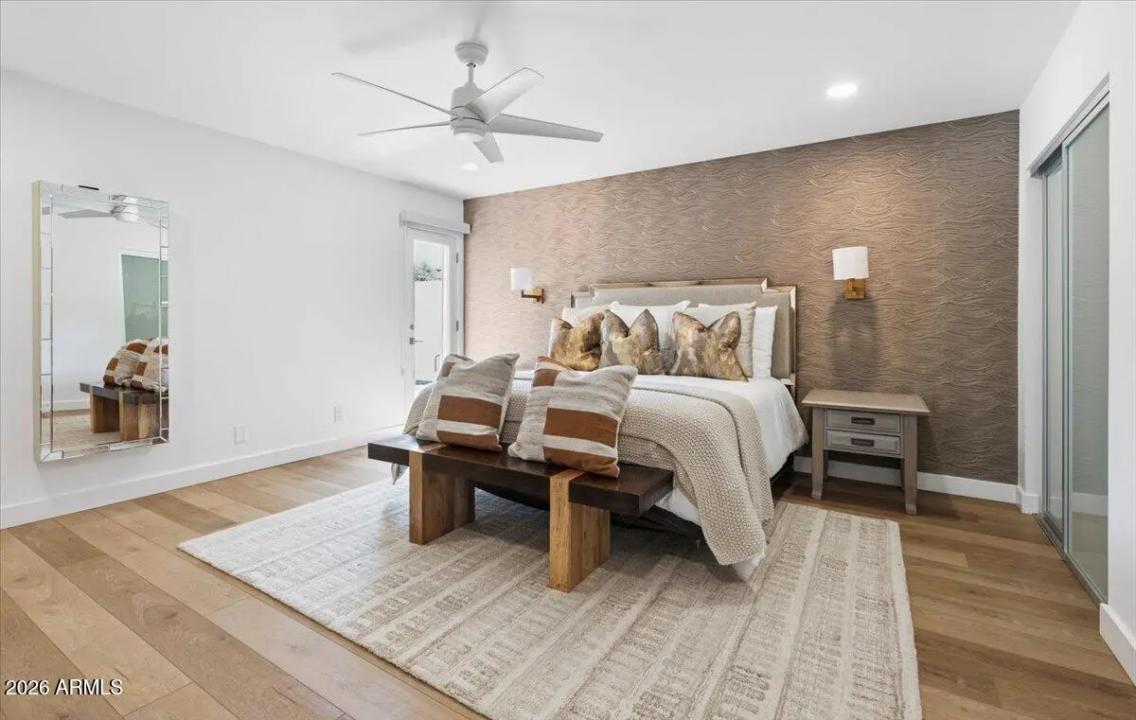 Real Estate Picture 15