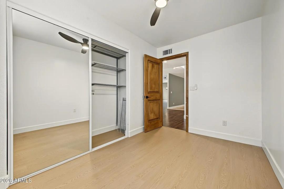 Real Estate Picture 26