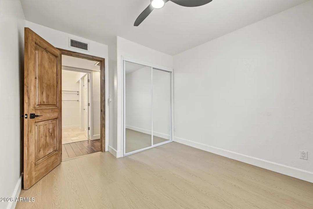 Real Estate Picture 28