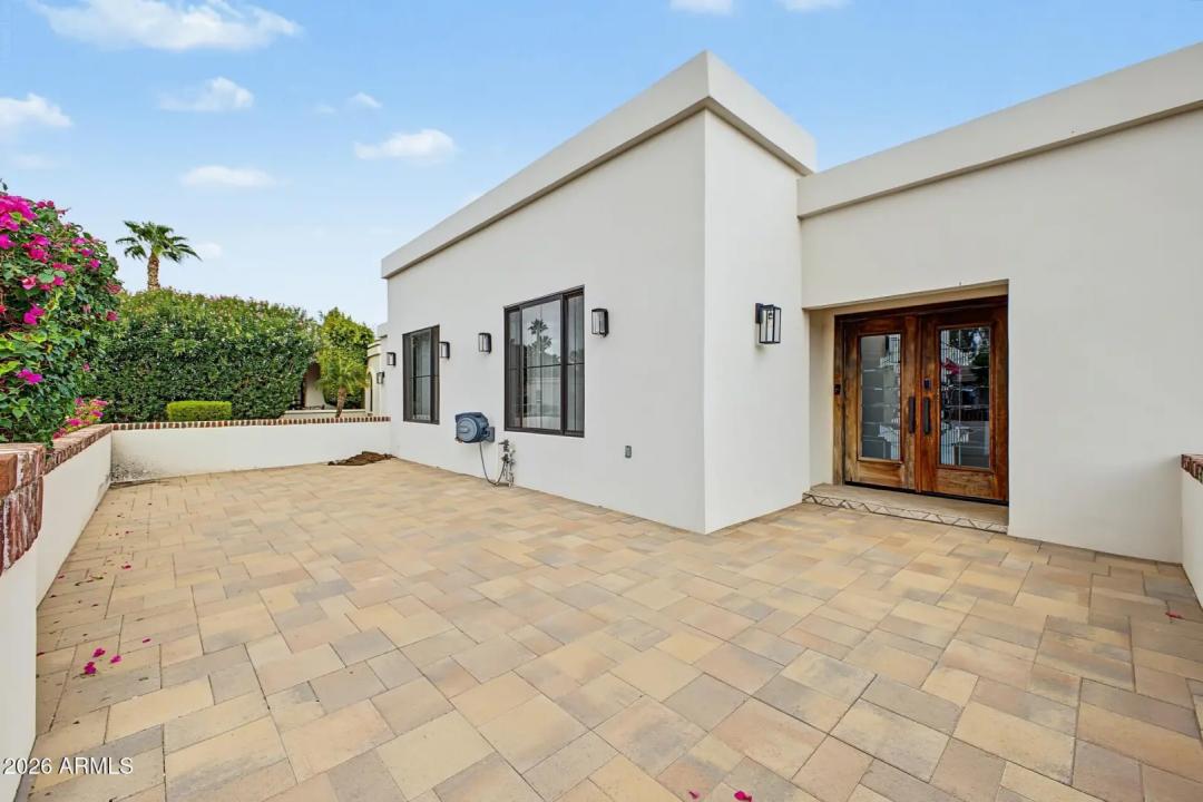 8438 E MUSTANG Trail Scottsdale AZ 85258