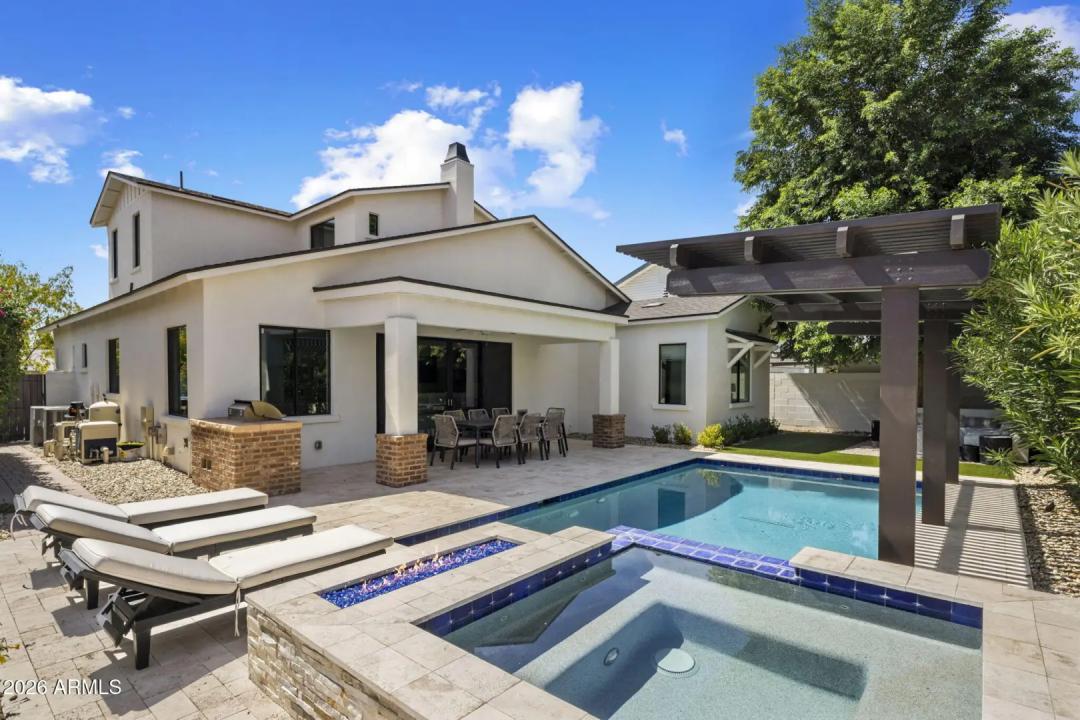 Real Estate Picture 35