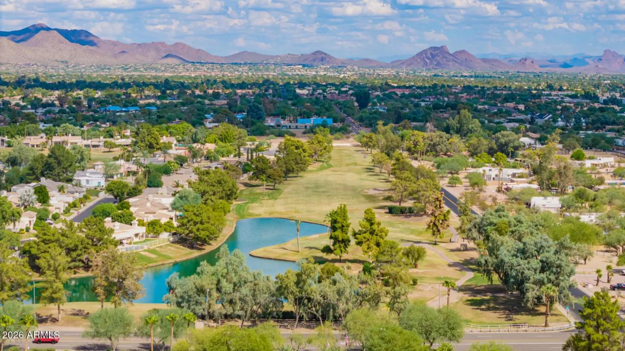 Real Estate Picture 29