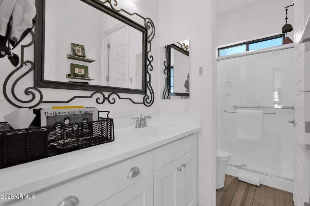 Real Estate Picture 21