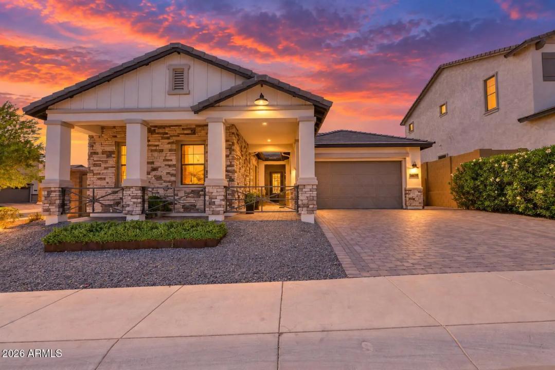Real Estate Picture 2