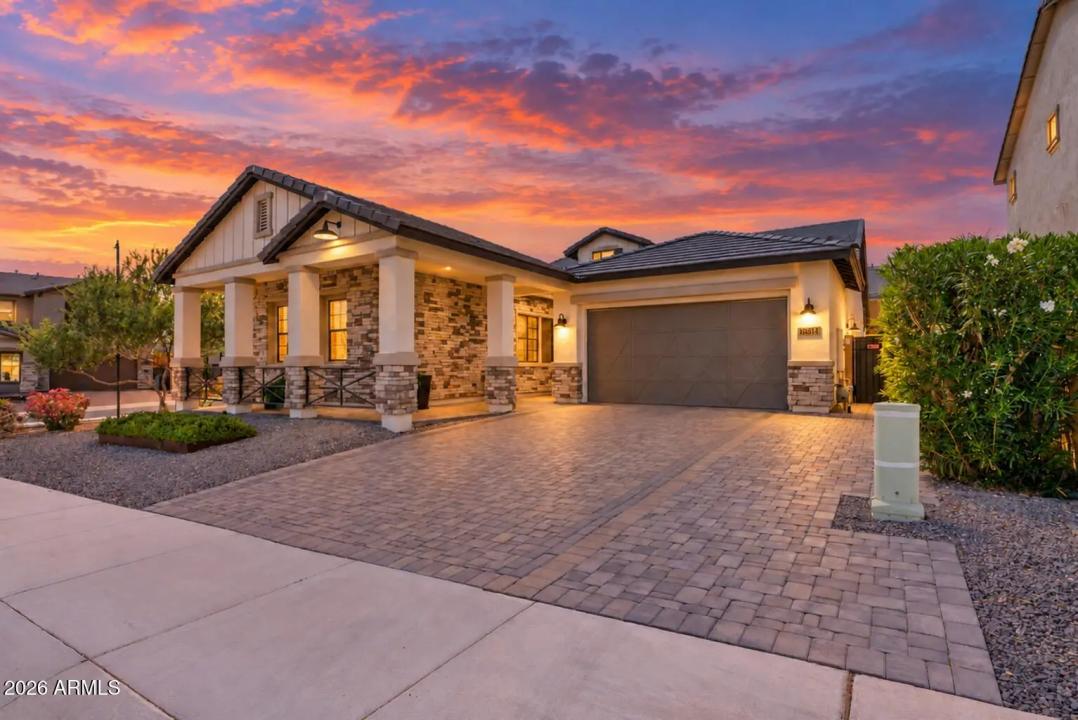 16514 S 7TH Place Phoenix AZ 85048