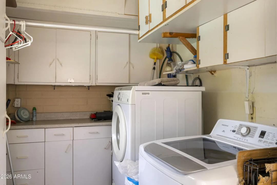 Real Estate Picture 18
