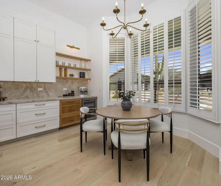Real Estate Picture 19
