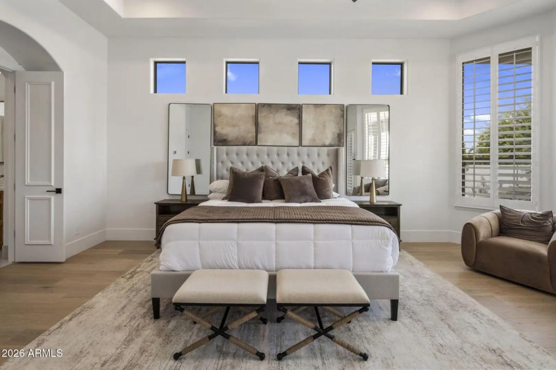 Real Estate Picture 21