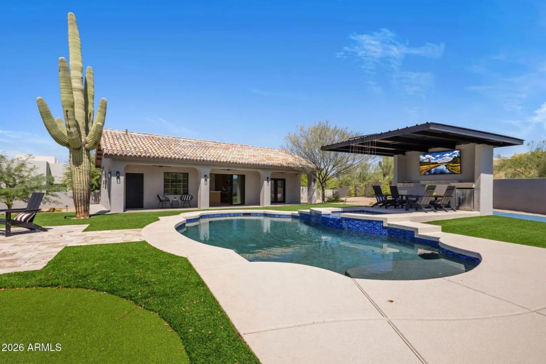 Real Estate Picture 39