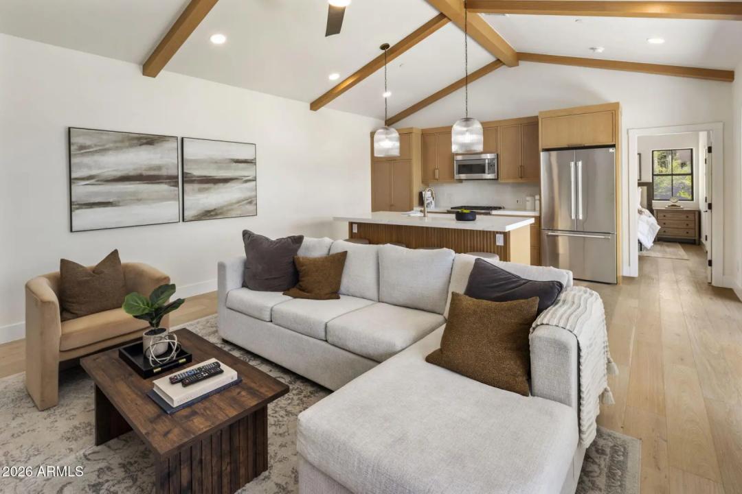 Real Estate Picture 40
