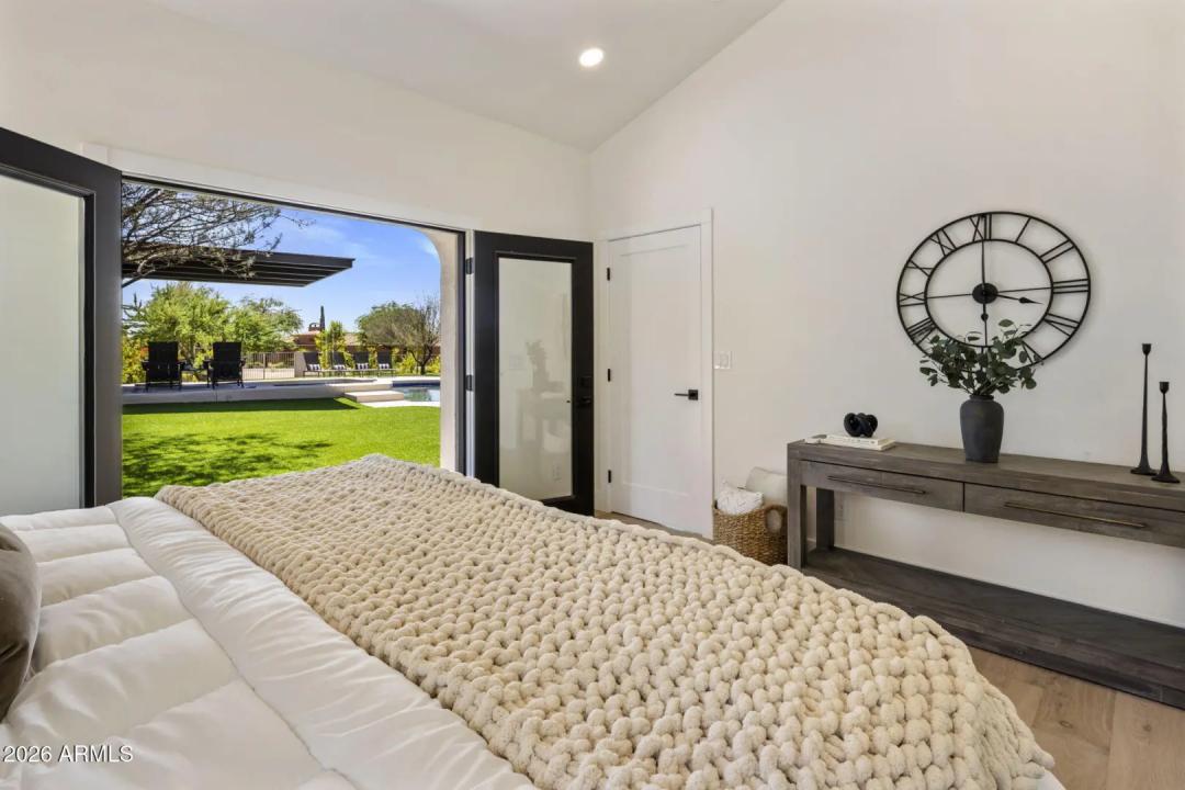 Real Estate Picture 44
