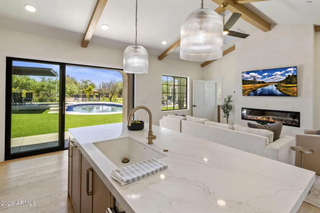 Real Estate Picture 45