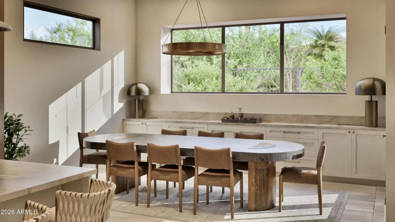 Real Estate Picture 8