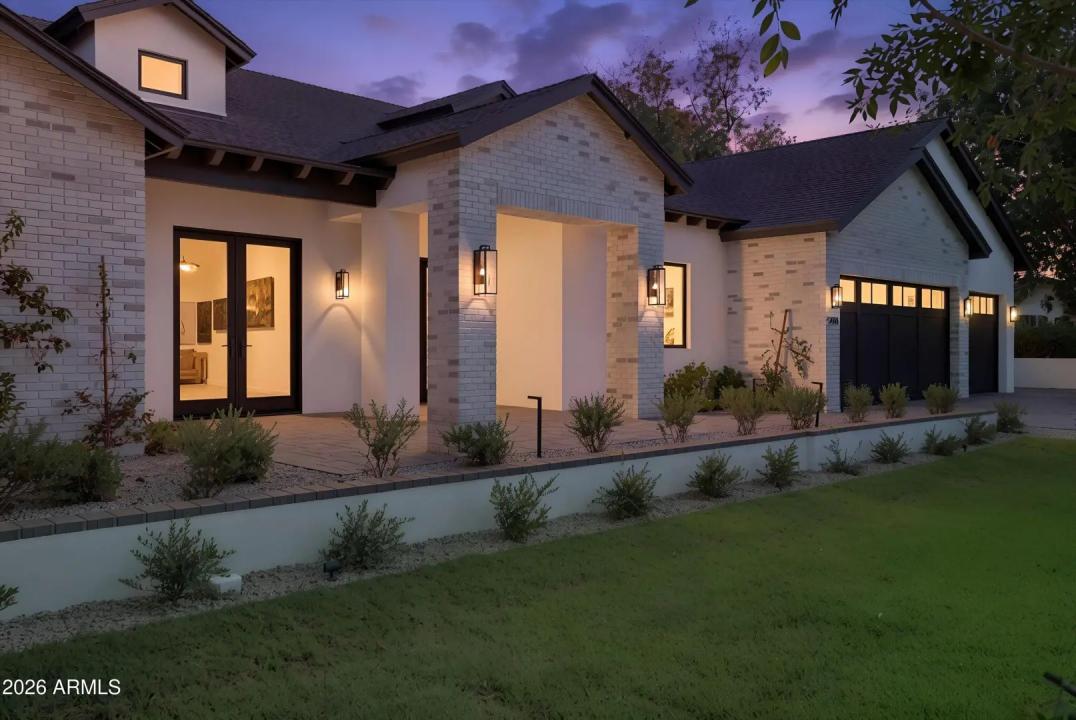 Real Estate Picture 1