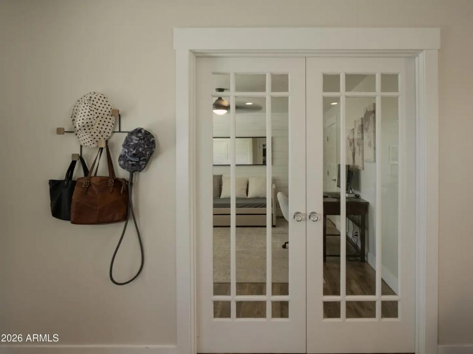 Real Estate Picture 16