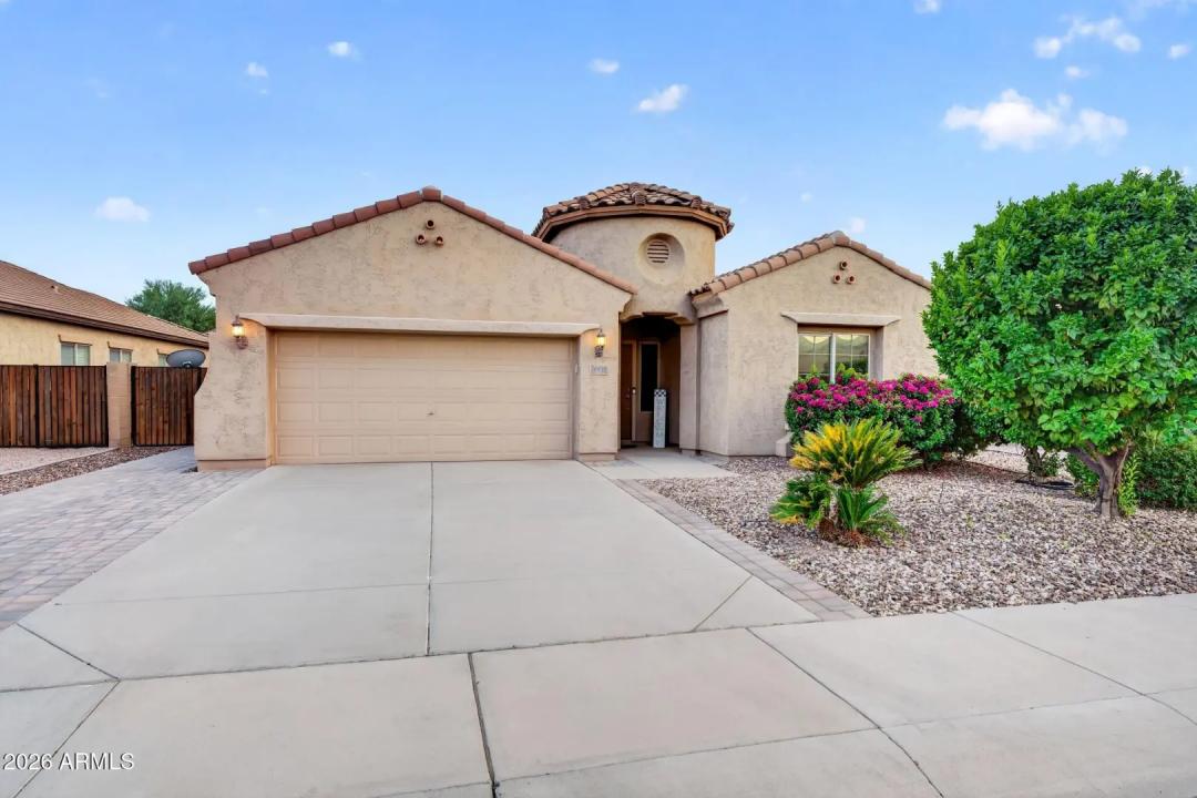 Real Estate Picture 1