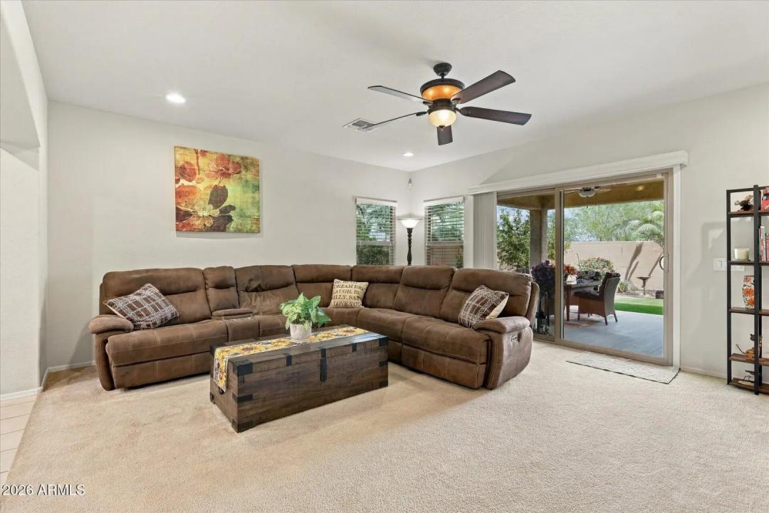 Real Estate Picture 11