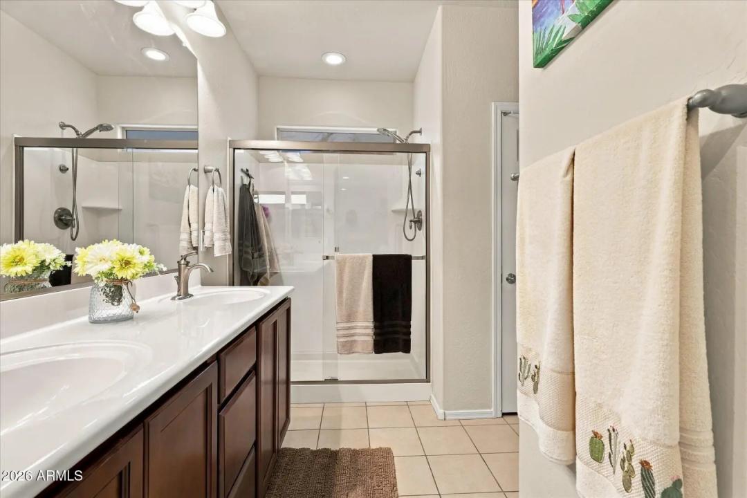 Real Estate Picture 29