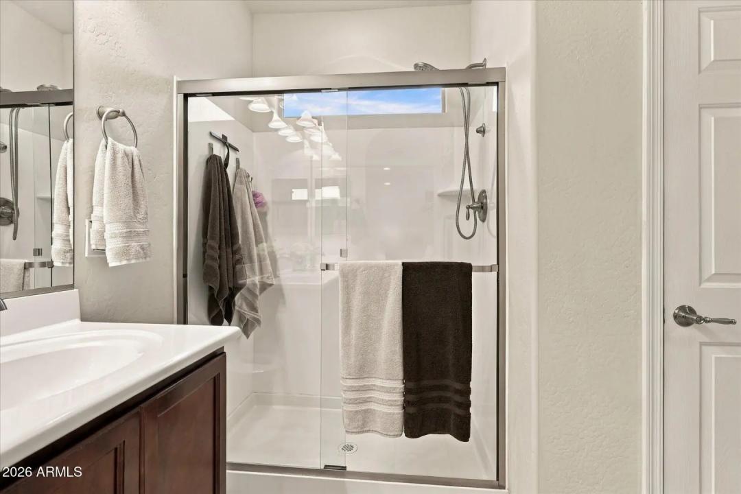Real Estate Picture 30
