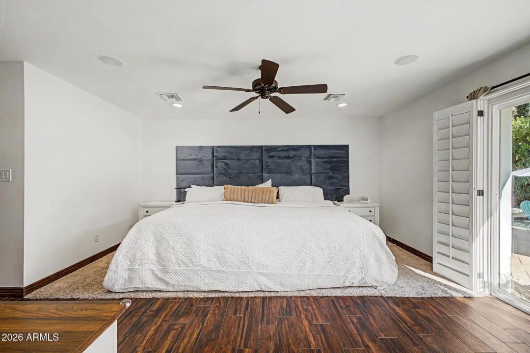 Real Estate Picture 25