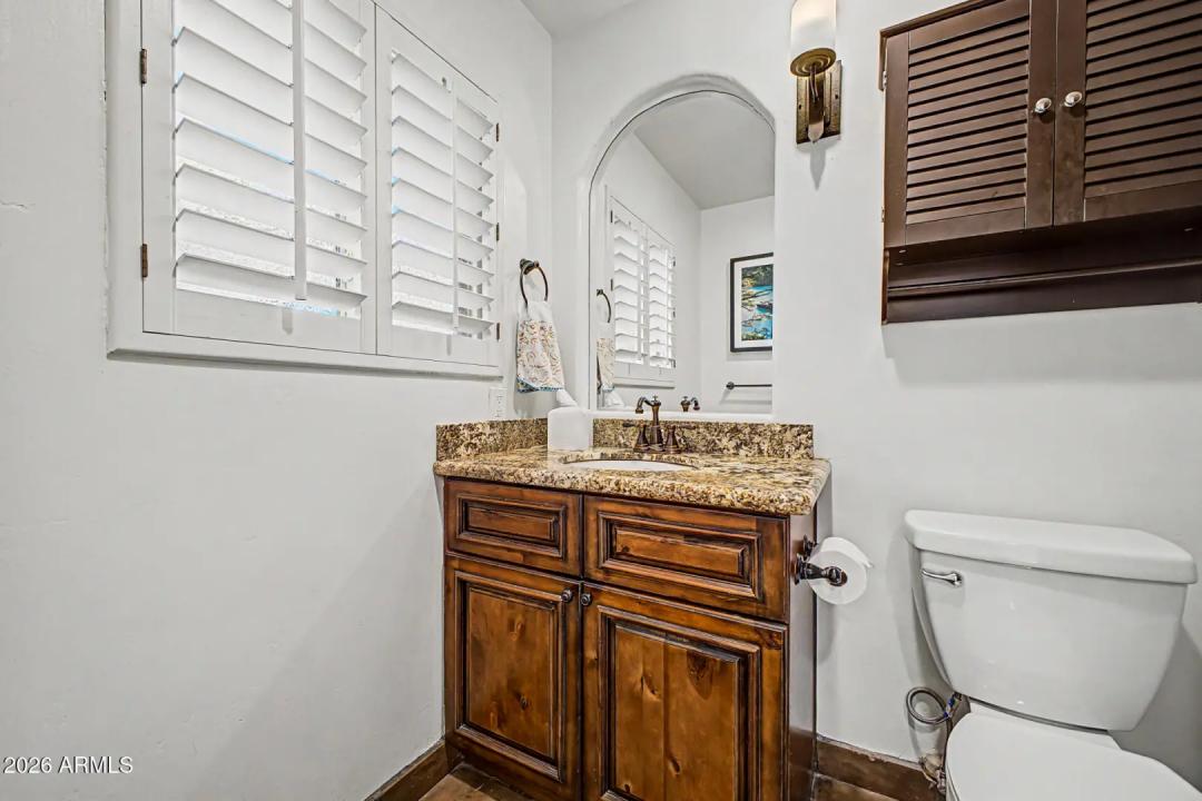 Real Estate Picture 38