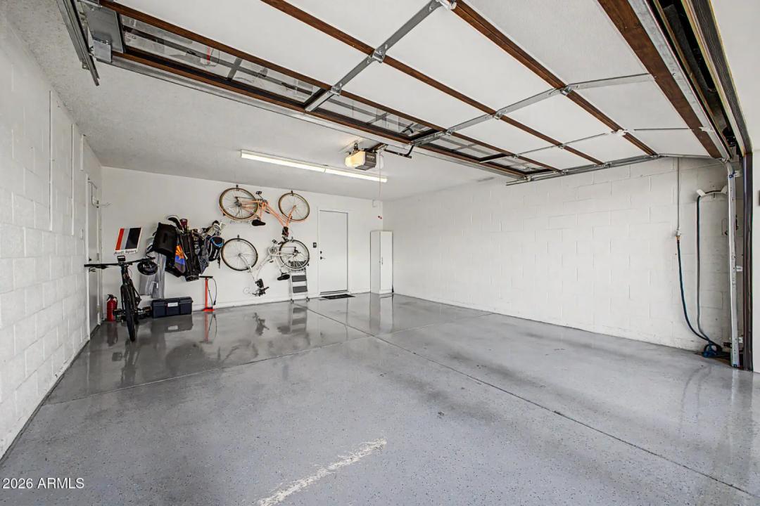 Real Estate Picture 41