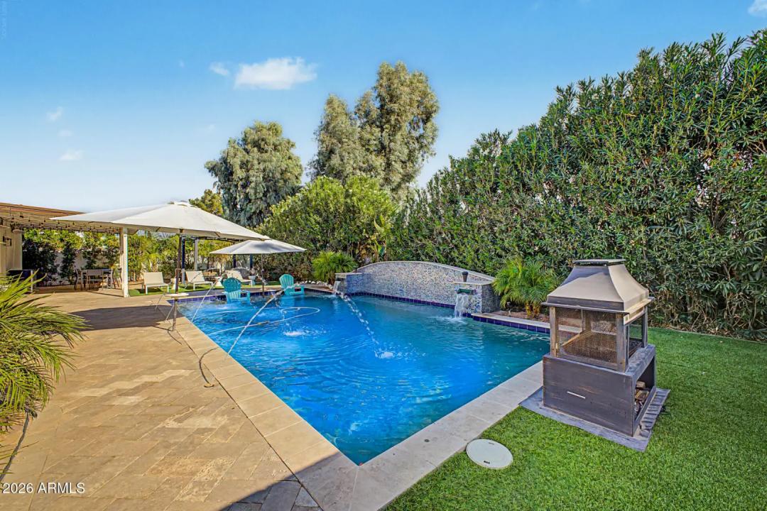 Real Estate Picture 43