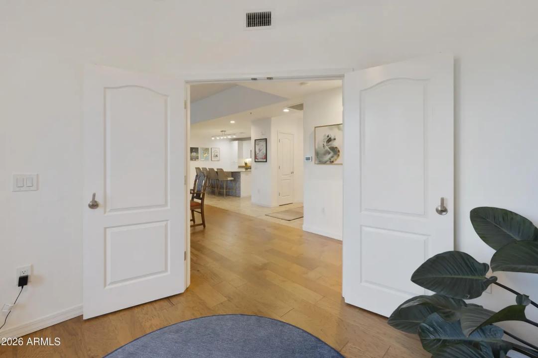 Real Estate Picture 19