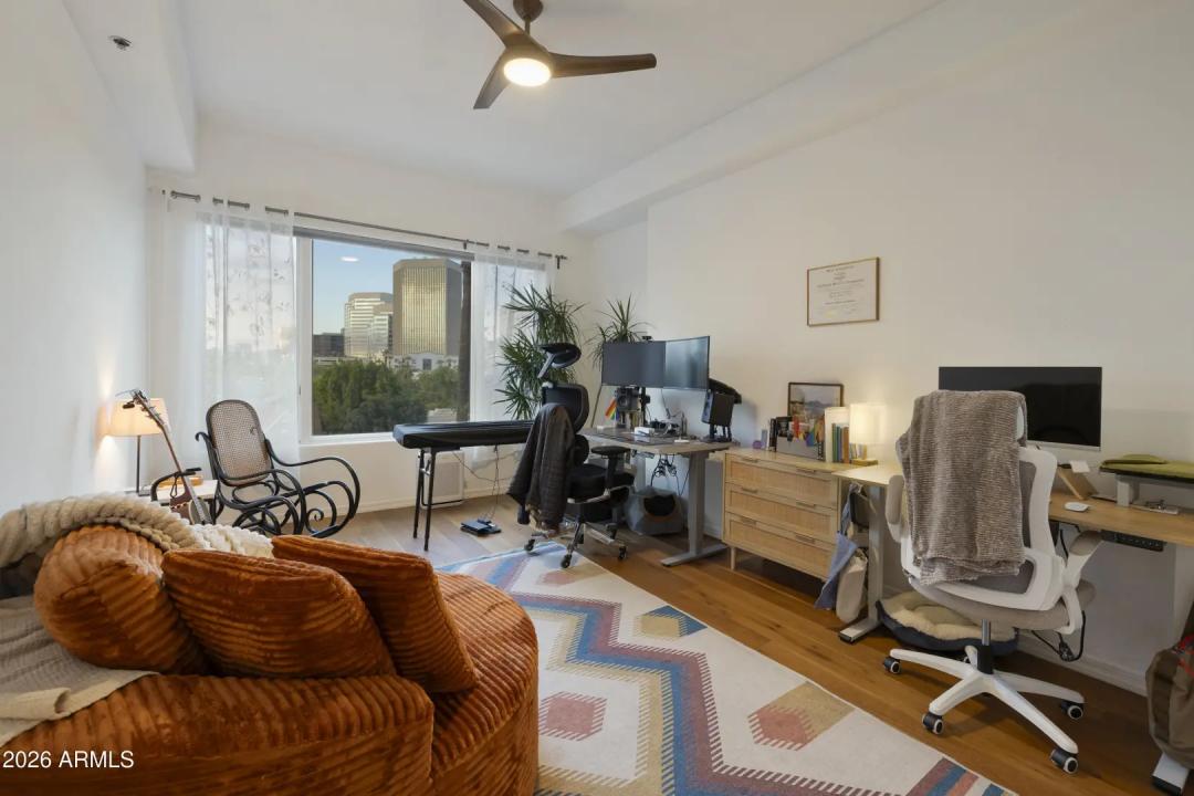 Real Estate Picture 13