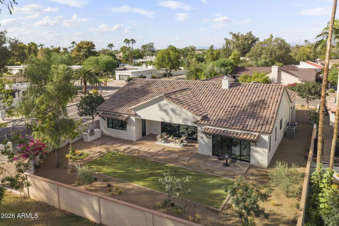 Real Estate Picture 35