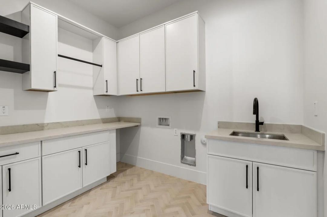 Real Estate Picture 31