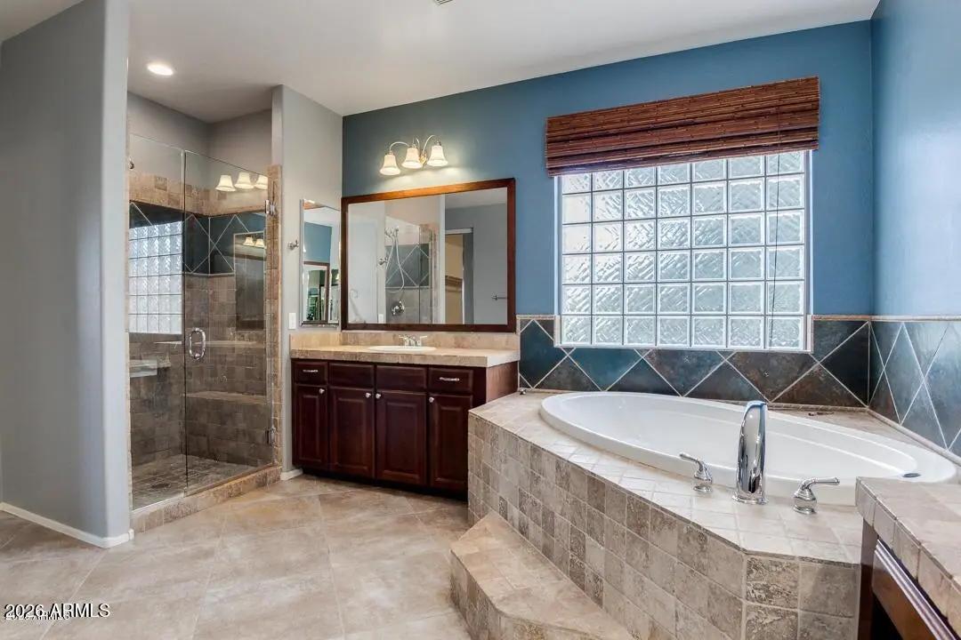 Real Estate Picture 27