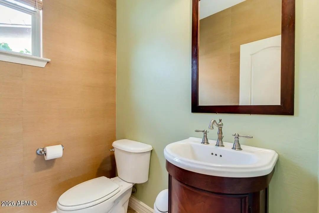 Real Estate Picture 38