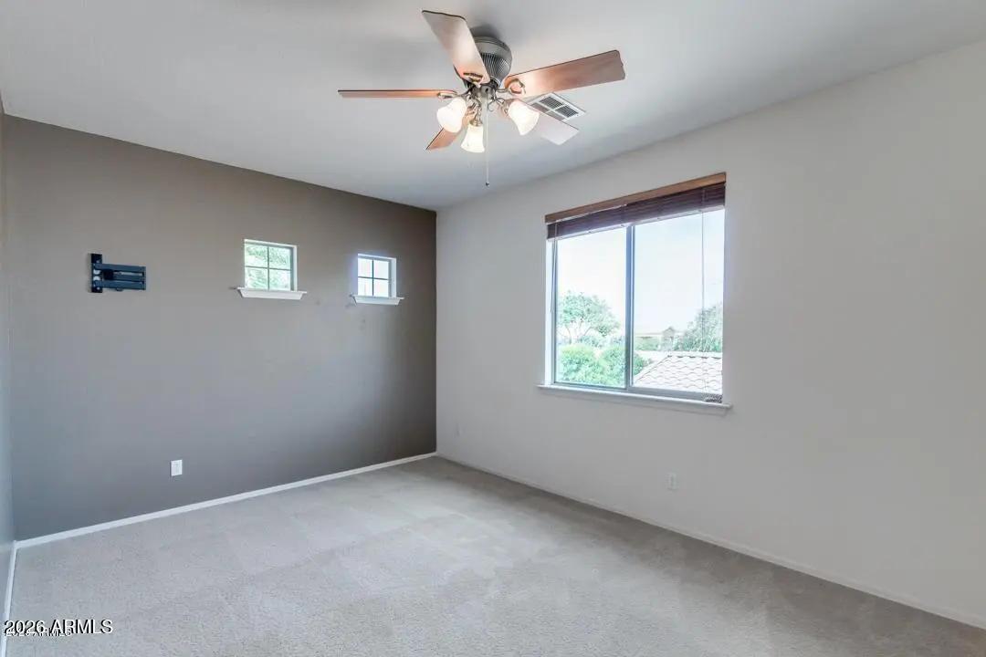 Real Estate Picture 40