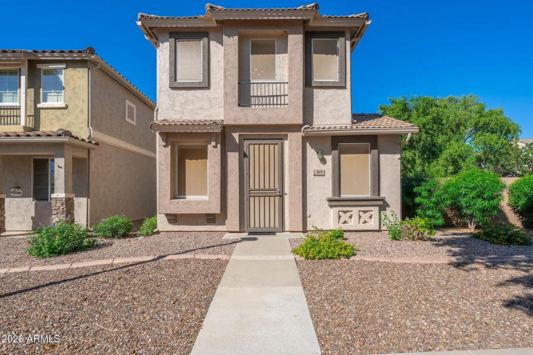 Real Estate Picture 1