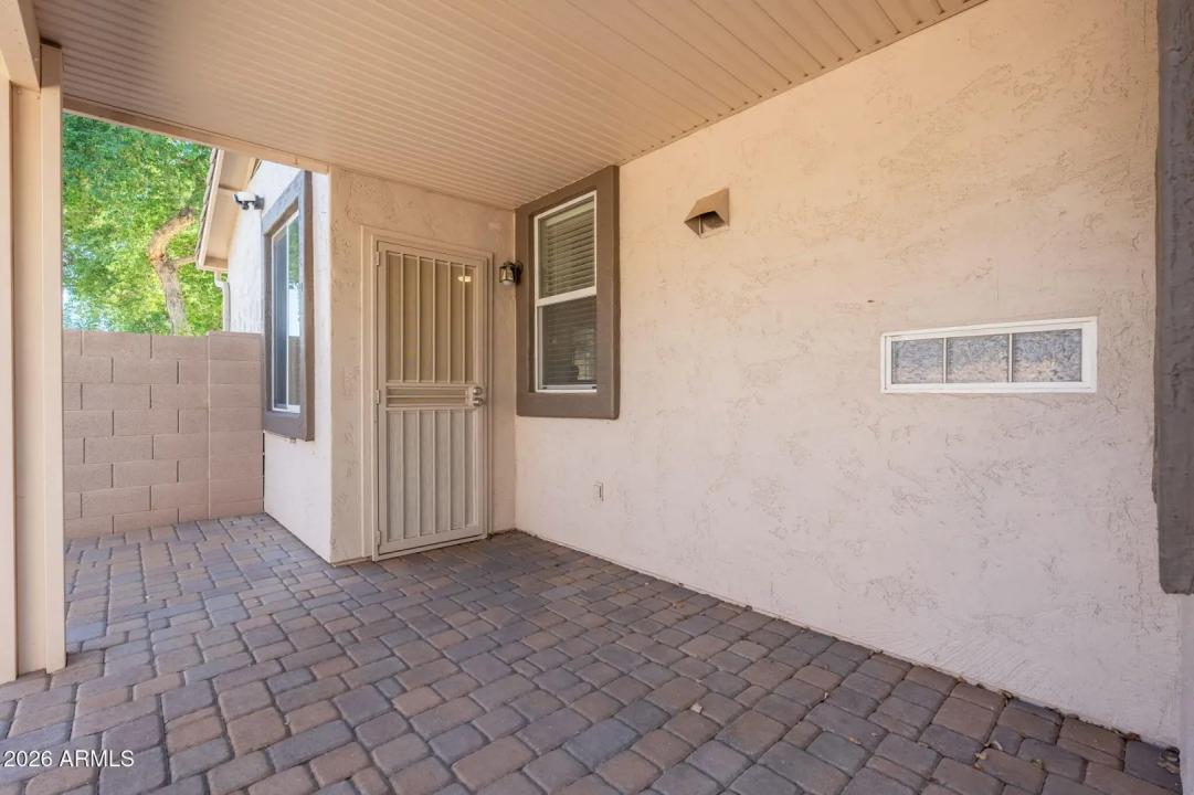 Real Estate Picture 21