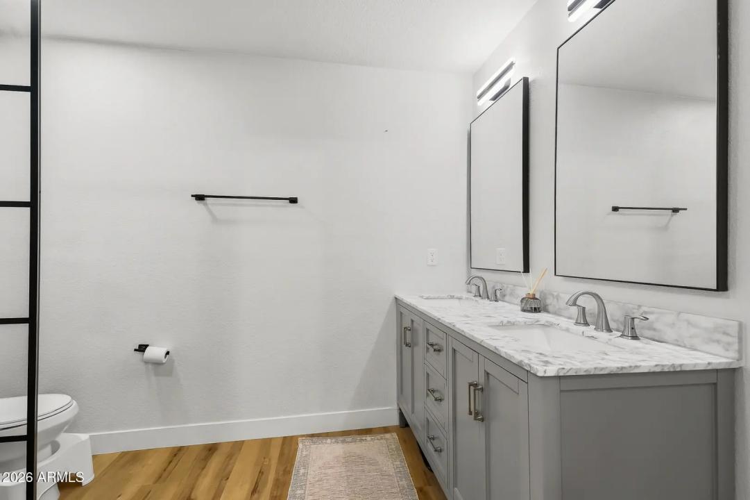 Real Estate Picture 27