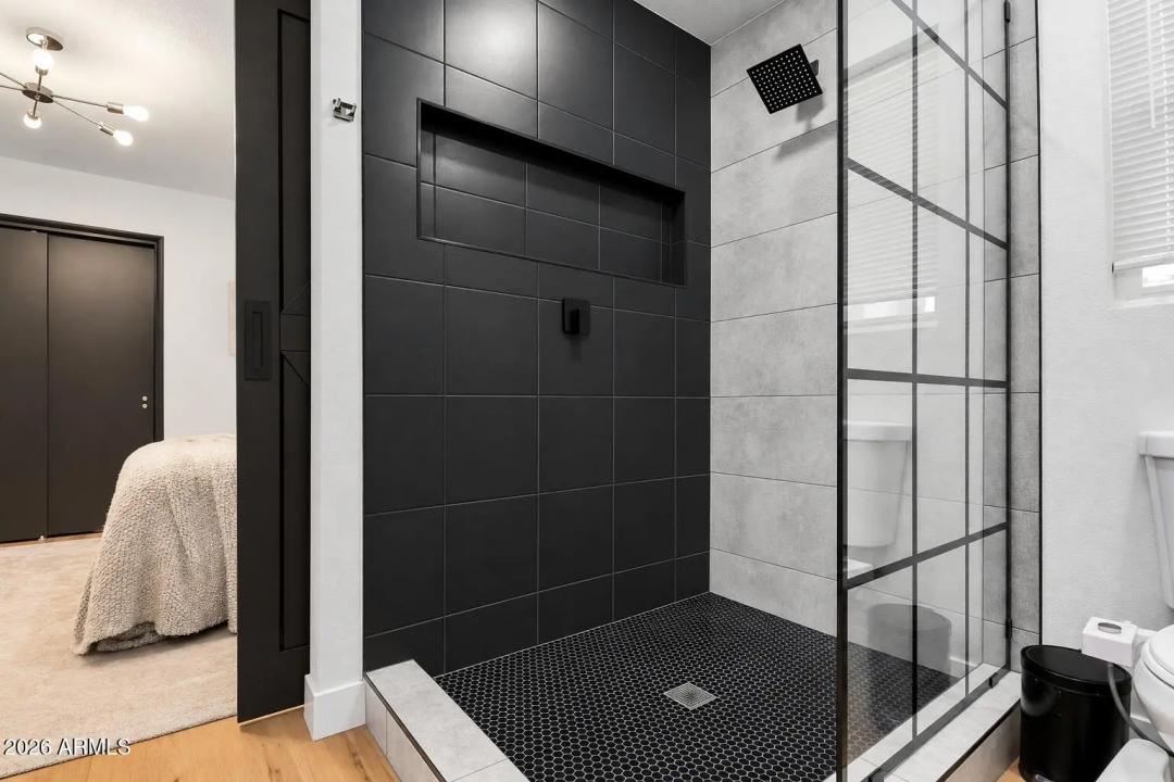 Real Estate Picture 28