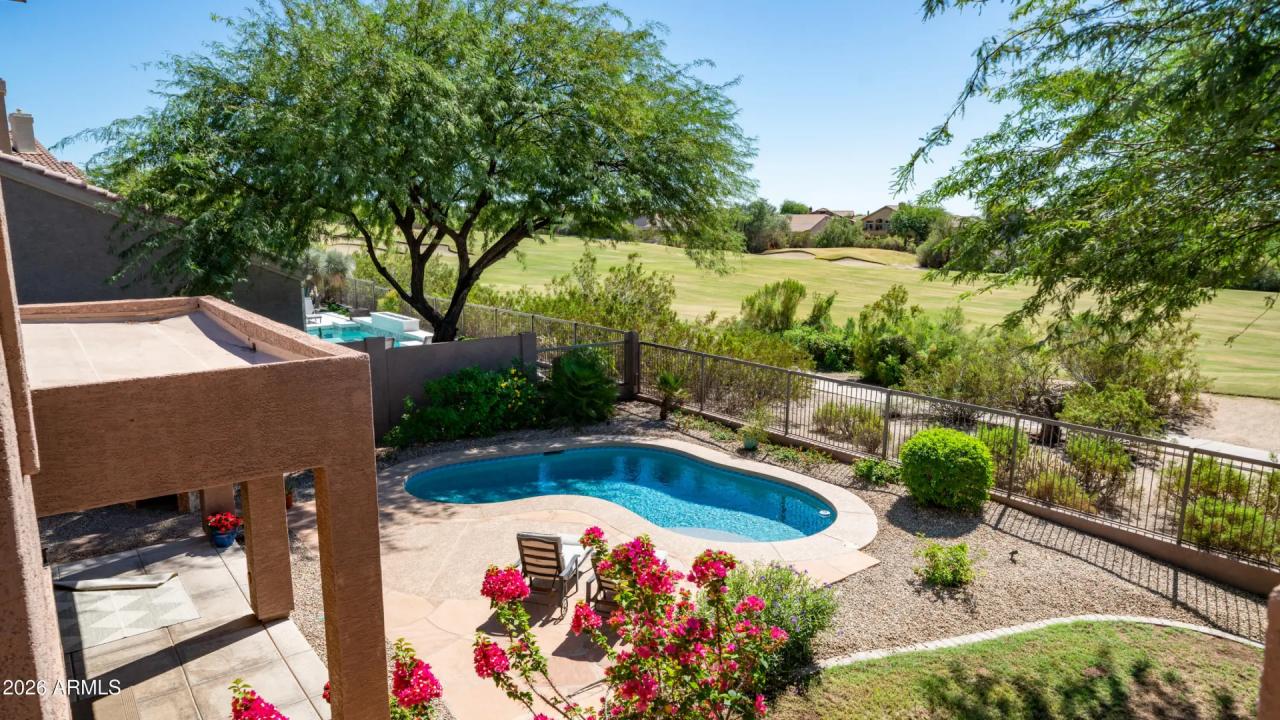 Real Estate Picture 43