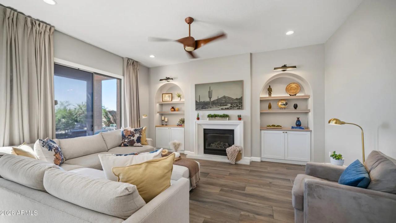 Real Estate Picture 25