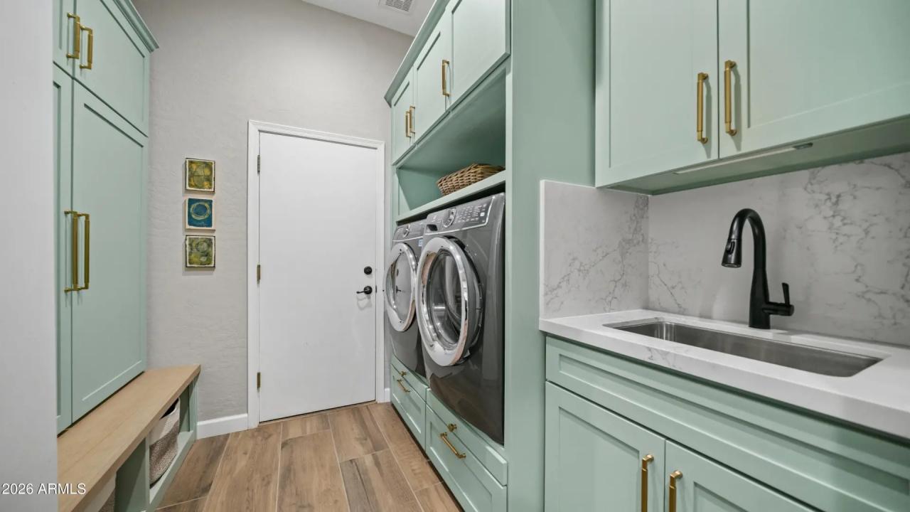 Real Estate Picture 31