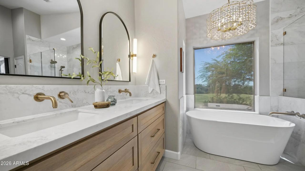 Real Estate Picture 39