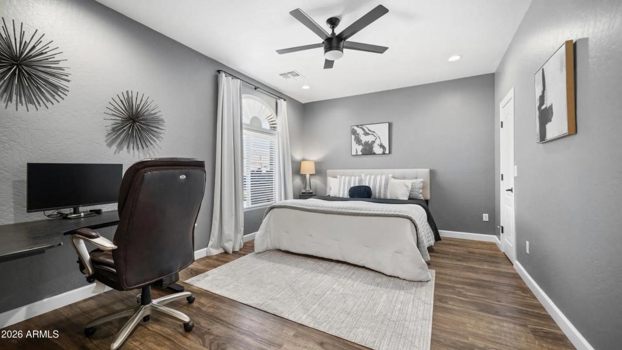 Real Estate Picture 46
